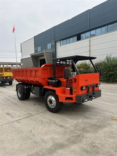 8 Tòn Mining Dump Truck